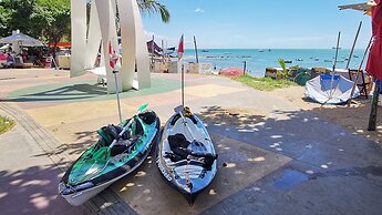 SEAFLATS Iate Plaza Hotel