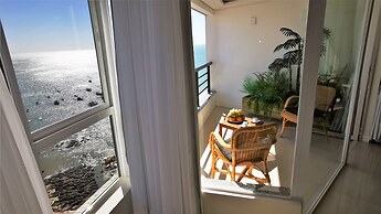 SEAFLATS Iate Plaza Hotel