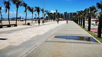 SEAFLATS Iate Plaza Hotel