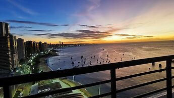 SEAFLATS Iate Plaza Hotel