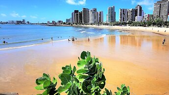 SEAFLATS Iate Plaza Hotel