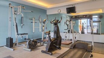 SEAFLATS Iate Plaza Hotel