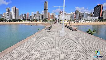 SEAFLATS Iate Plaza Hotel