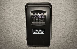 Sunset Central Apartment