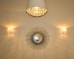 Sunset Central Apartment