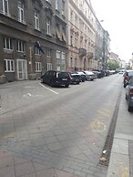 Sunset Central Apartment