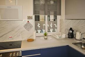 Sunset Central Apartment