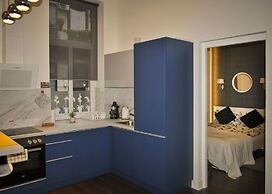 Sunset Central Apartment