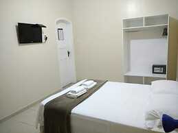 Chez Les Rois Guesthouse