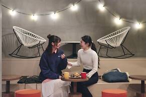 &And Hostel Shinsaibashi East