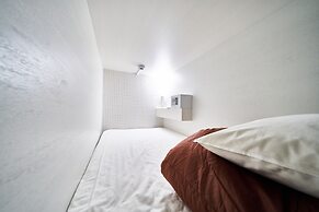 &And Hostel Shinsaibashi East