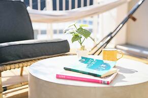 &And Hostel Shinsaibashi East