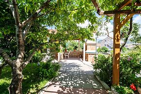 Apartments & Rooms V&M