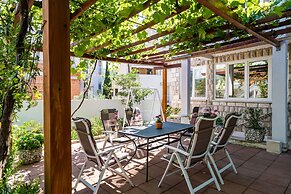 Apartments & Rooms V&M