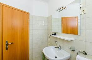 Apartments & Rooms V&M