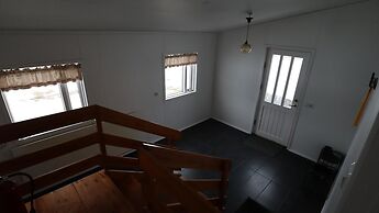 Sandhaugar Guesthouse