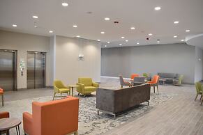Holiday Inn Kansas City - Northeast by IHG