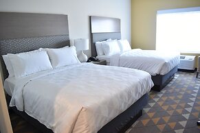 Holiday Inn Kansas City - Northeast by IHG