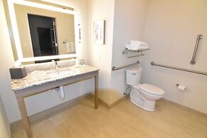 Holiday Inn Kansas City - Northeast by IHG