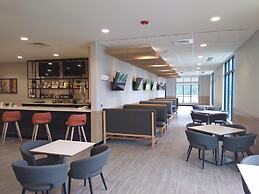 Holiday Inn Kansas City - Northeast by IHG