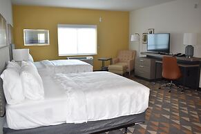 Holiday Inn Kansas City - Northeast by IHG