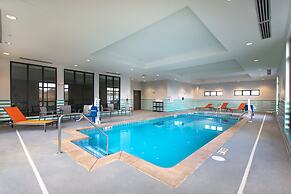 Holiday Inn Kansas City - Northeast by IHG