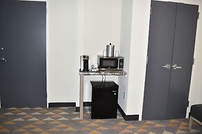 Holiday Inn Kansas City - Northeast by IHG
