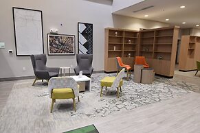 Holiday Inn Kansas City - Northeast by IHG