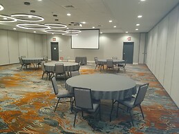 Holiday Inn Kansas City - Northeast by IHG