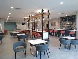 Holiday Inn Kansas City - Northeast by IHG