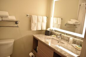 Holiday Inn Kansas City - Northeast by IHG