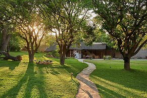 Wild Dogs Lodge