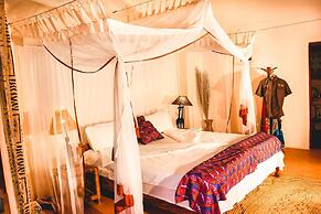 Wild Dogs Lodge