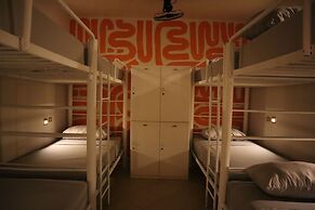 3B| Wellness Hotel & Hostel