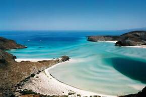 3B| Wellness Hotel & Hostel