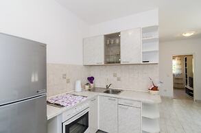 Apartments Villa Dingac - Borak