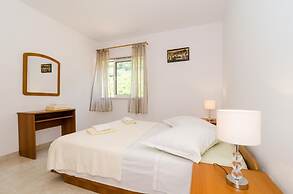 Apartments Villa Dingac - Borak