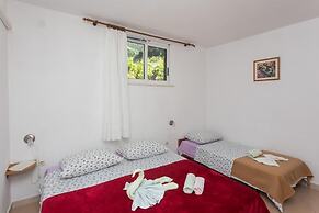 Apartments Villa Dingac - Borak