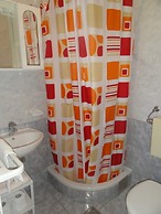 Apartments Villa Dingac - Borak