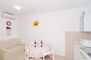 Apartments Villa Dingac - Borak