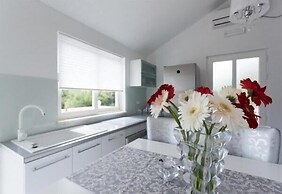 Apartments Villa Dingac - Borak