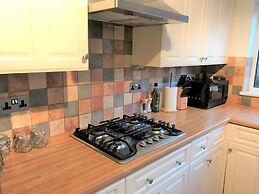 Seaside House With Parking