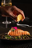 Radisson Blu Hotel & Residence, Nairobi Arboretum