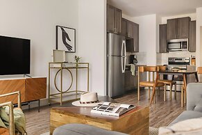 Sonder by Marriott Bonvoy East 5th Apartments East Austin