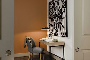 Sonder by Marriott Bonvoy East 5th Apartments East Austin