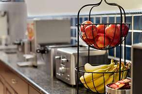 Travelodge by Wyndham Edson