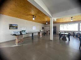 Leviv Praia Hotel