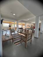 Leviv Praia Hotel