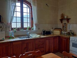 Dun Nastas Farmhouse