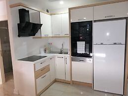 Esila Park Lara Kundu